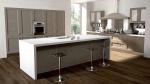 Staining Resistant Polish Finish Calacatta Quartz Stone Countertops Bathroom