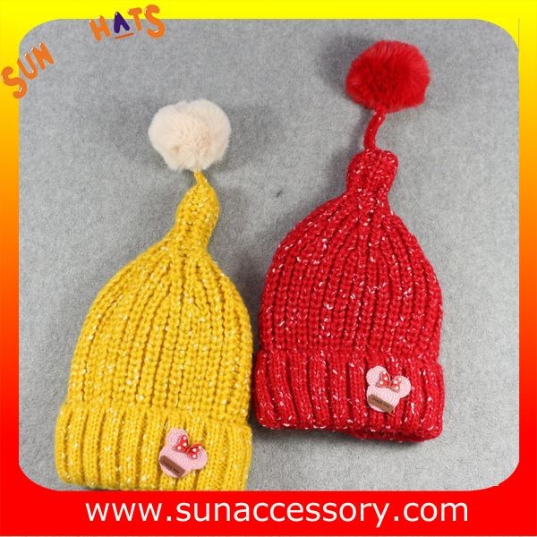 AK17024 Sun Accessory winter kids knitted beanie caps and hats with pom pom ,caps in stock MOQ only 3 pcs