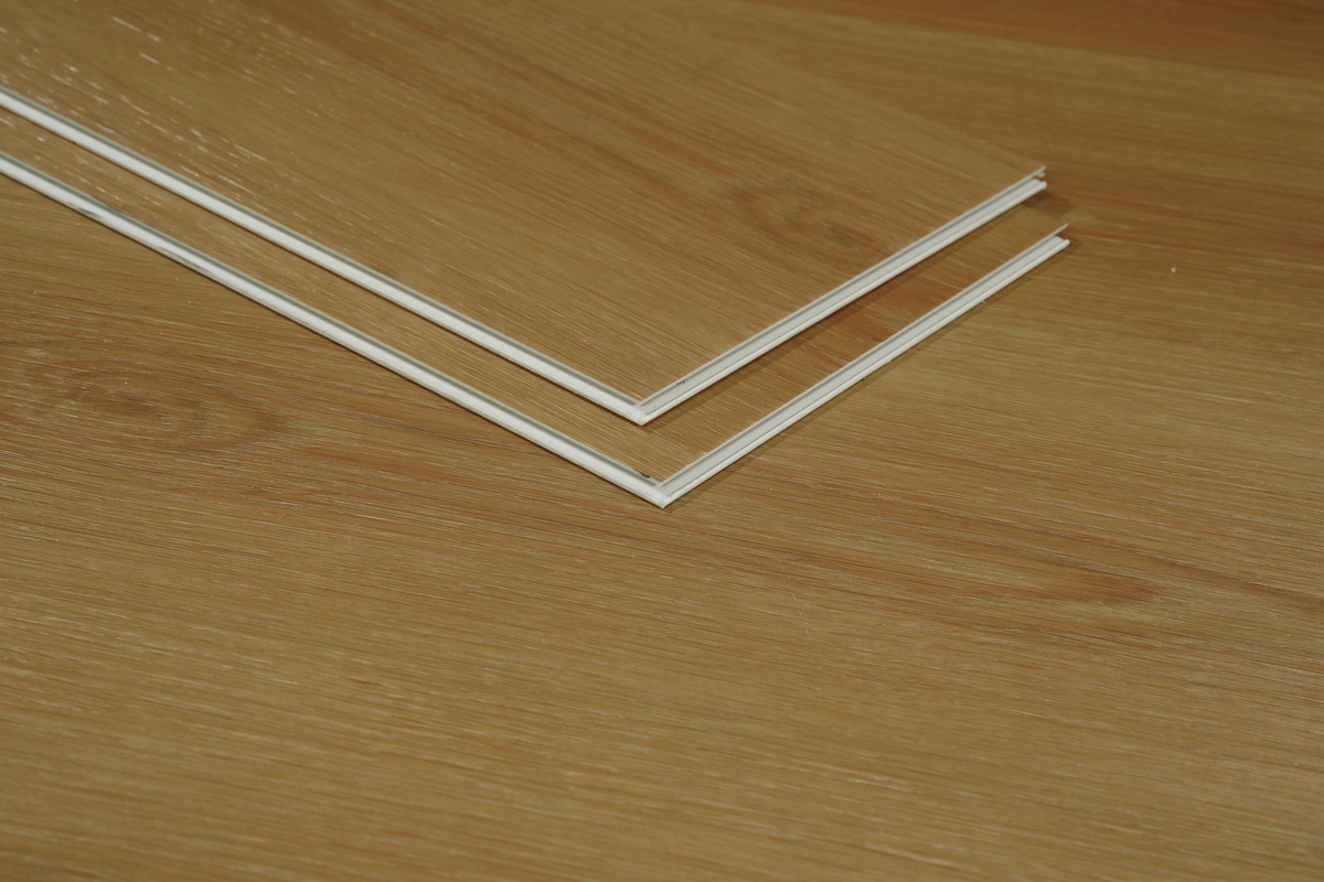 Home Leisure Style Customized Wood Grain Lock Vinyl Flooring Plastic SPC Floor For Indoor