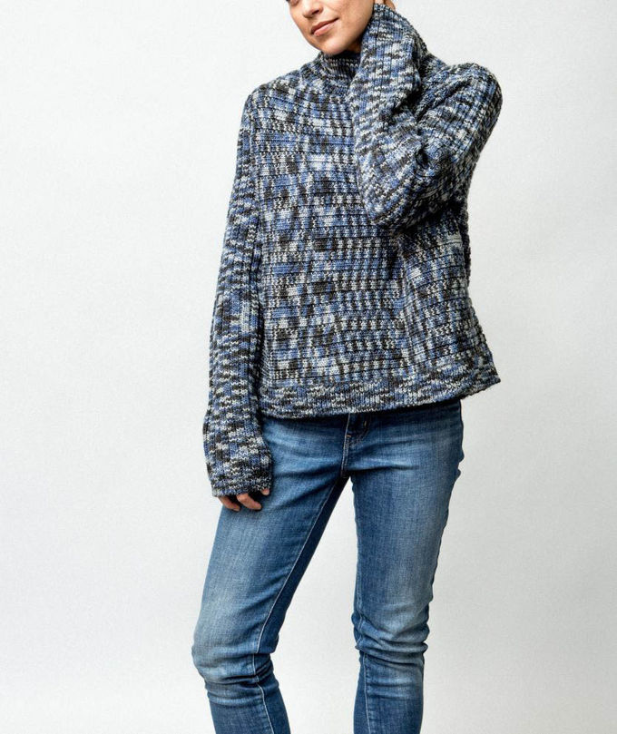WOMEN'S 30% WOOL/70% ACRYLIC SPACE DYED KNITTED SWEATER
