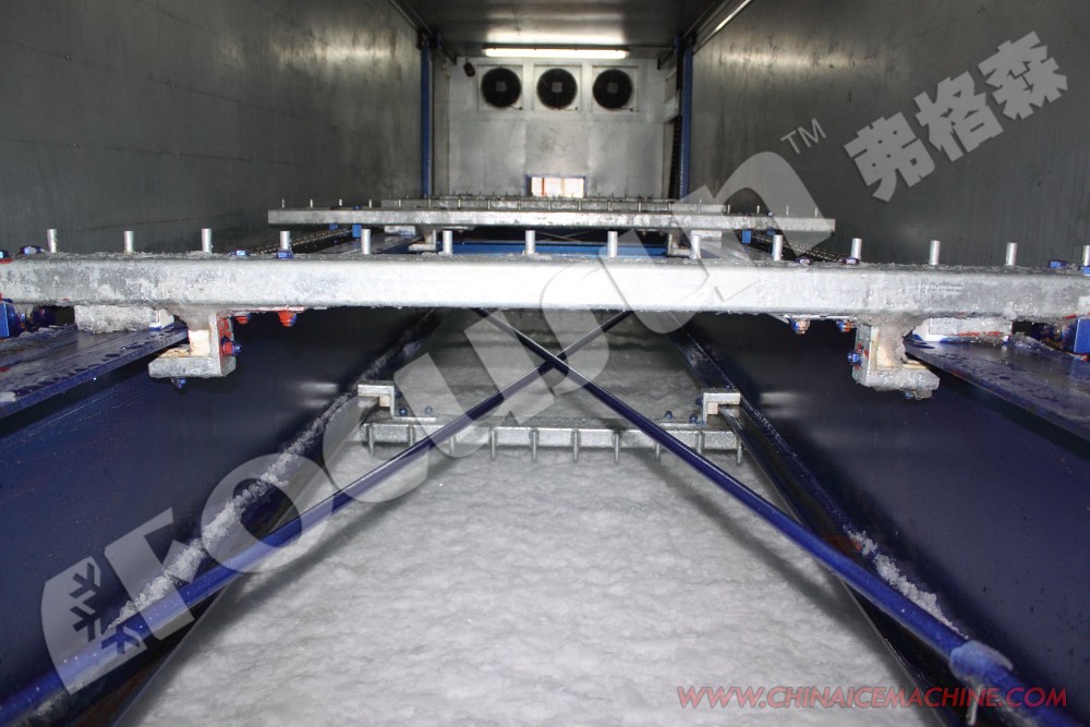 Large Capacity Ice Storage Room With 10 TONS Cooling Capacity And Refrigeration System