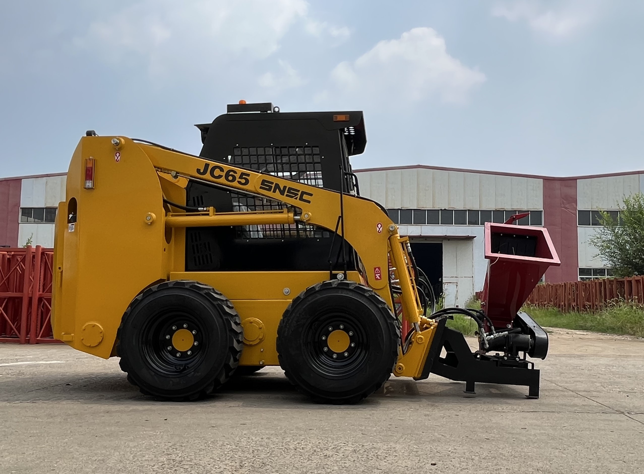 SNSC EPA EuroV Diesel Engine Mini Skid Steer Loader Suitable for Various Applications
