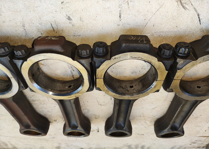 P11C Steel Used Connecting Rod S132601760 For Excavator SK460-8 Original