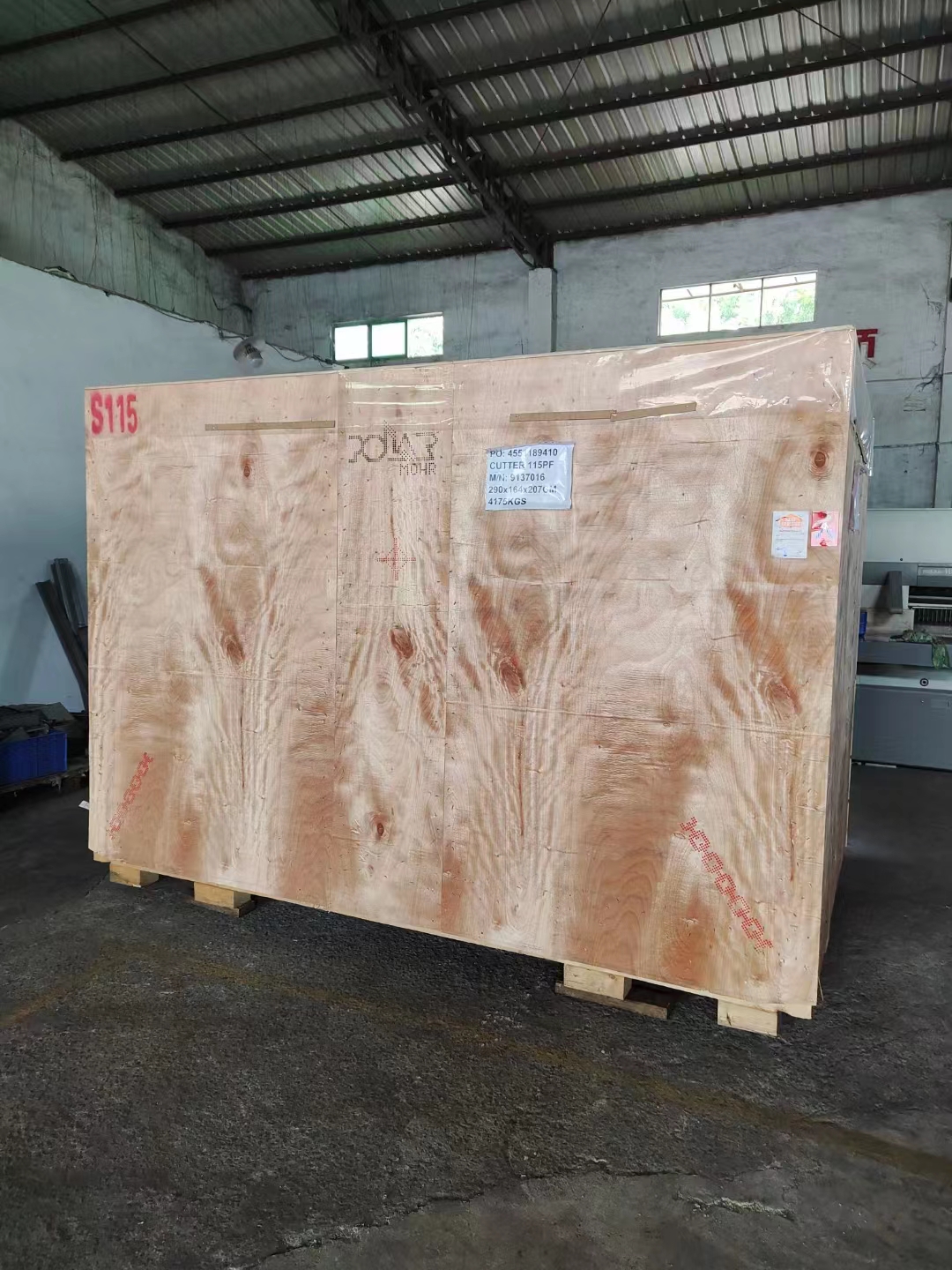 Heavy Duty Used Electrical Programmed Paper Cutting Machine for Machinery Repair Shops