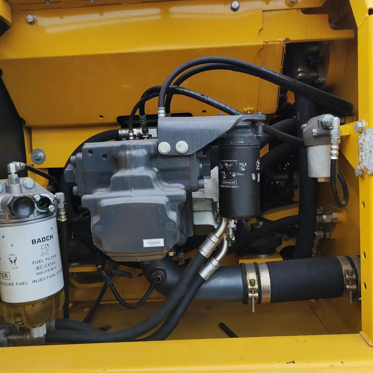 Second Hand PC240LC-8 Komatsu 20 Ton Crawler Excavator Used Komatsu PC240LC-8 PC220-8 Hydraulic Crawler Excavator