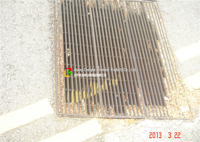 Galvanized Steel Grate Drain Cover With Angle Frame for Urban Road / Square