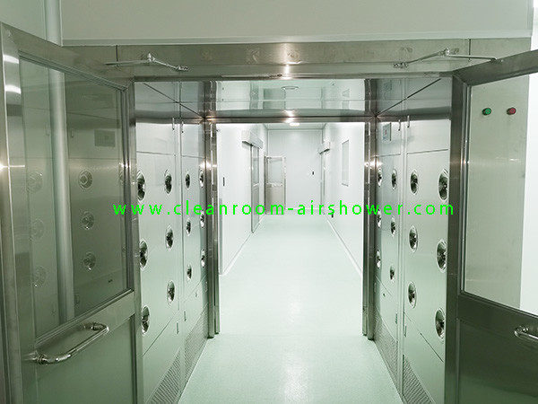 SS304 Swing Door Clean Room Air Showers For Material Entry