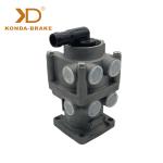 Heavy Spare Truck Parts Foot Brake Valve 4613150420 For VL/IV/SC/MB/M-A-N