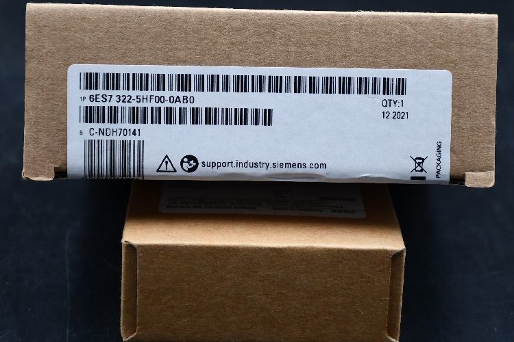 Siemens PLC I/O Module for use with SIMATIC S7-300 Series, 125 x 40 x 120 mm, Digital, SIMATIC S7-300 Series, 20.4