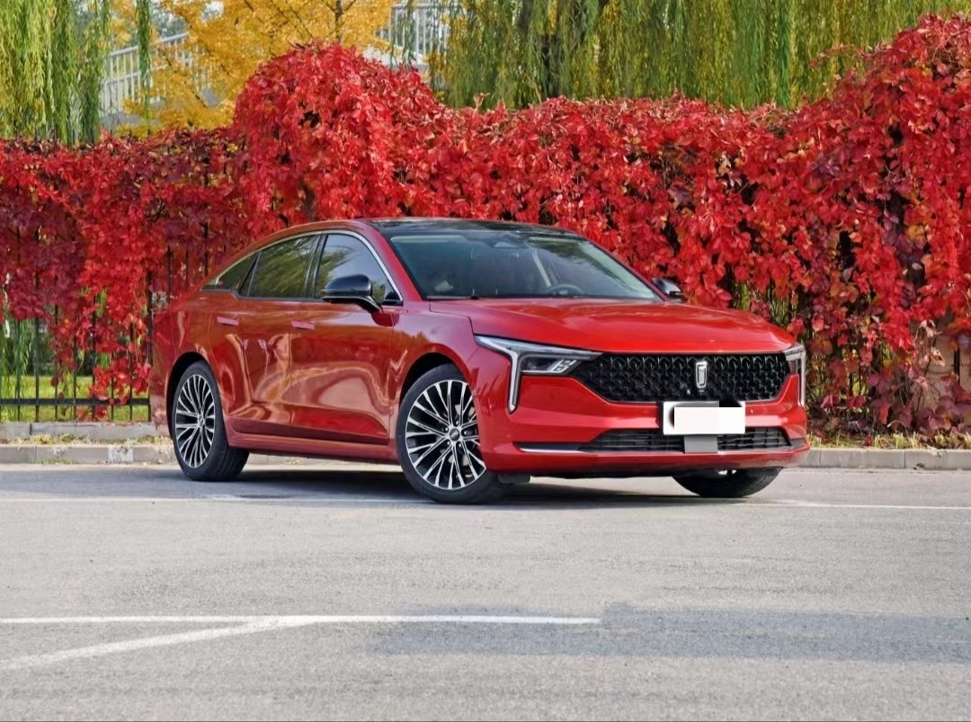 BESTUNE B70 2022 2.0T AUTO Premium Version Mid Sedan 95 # Gasoline 165kw