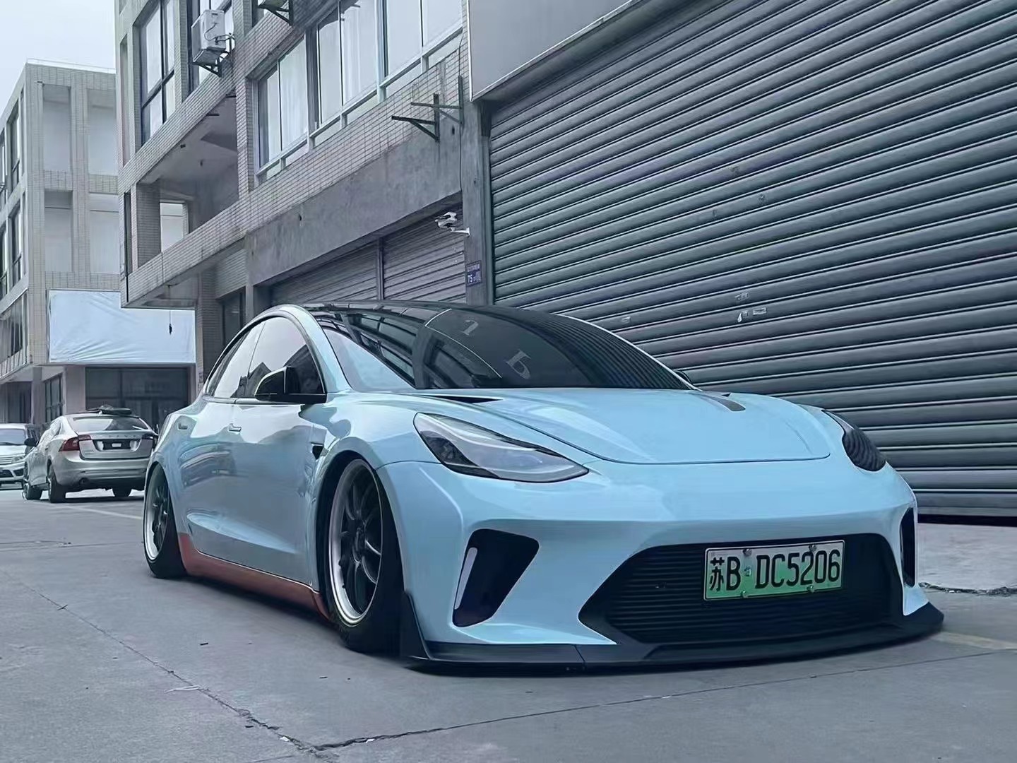 New Product Model 3 Body Kit Model 3 Front and Rear Bumpers 2019-2022 Resin Fibre