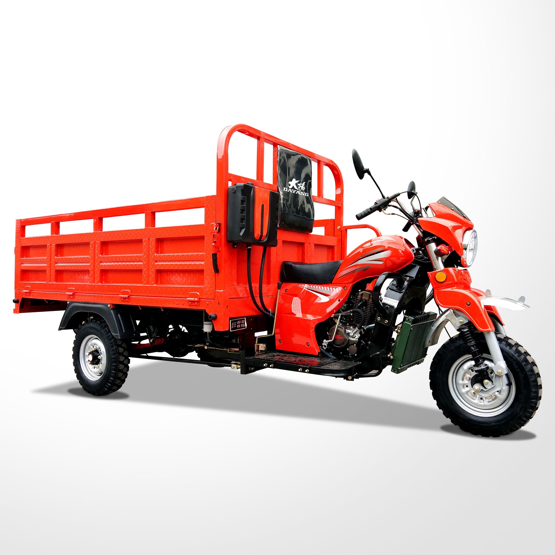 151 200cc Displacement Three Wheel Motorcycle Model at Myanmar with Powerful Engine