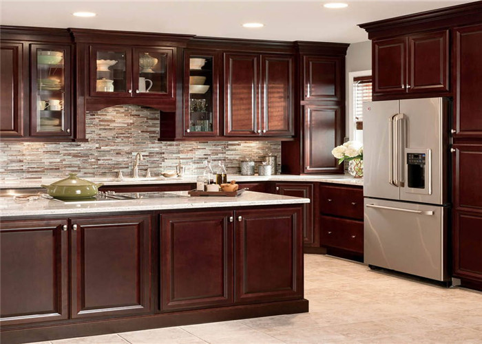 Beautiful Solid Wood Kitchen Cabinets Customized Classic Design From Foshan