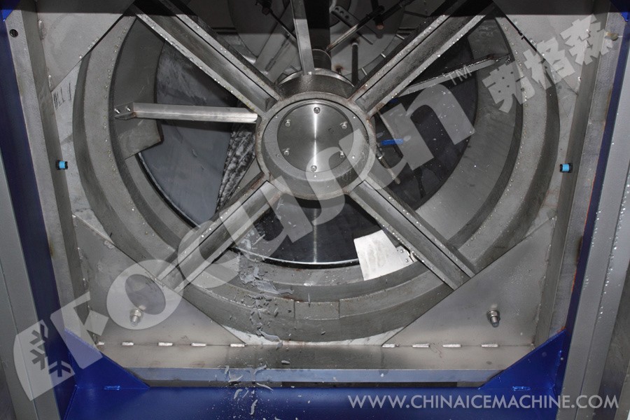 Fresh Water Large Capacity 25 Ton Flake Ice Making Machine with Bitzer Compressor