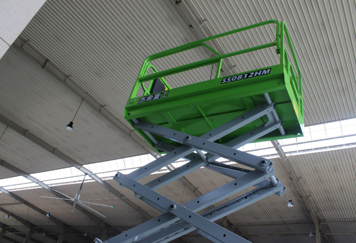 8m Hydraulic Scissor Elevated Lift 450KG Platform For Workshop Build Cleanning