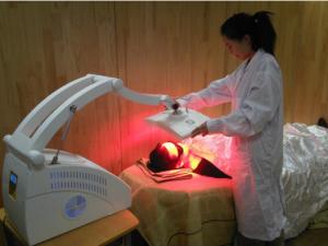 Quality Vertical Type Photon Light Therapy Machine 1820 Units Relieve Pain For Waist / Back wholesale