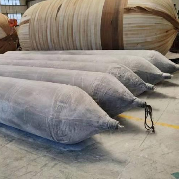 5m Lengths Offshore Pneumatic Fenders High Pressure Rated Reusable Low Maintenance