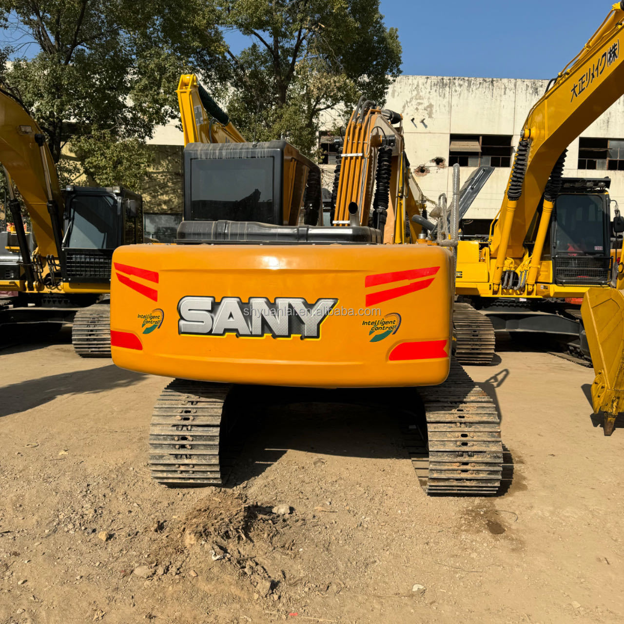 69.6KW Second Hand DOOSAN Sany135 Excavator Energy-saving and Suitable for Crushing