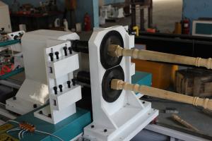 Quality cnc wood lathe double turning spindle cnc wood lathe wholesale