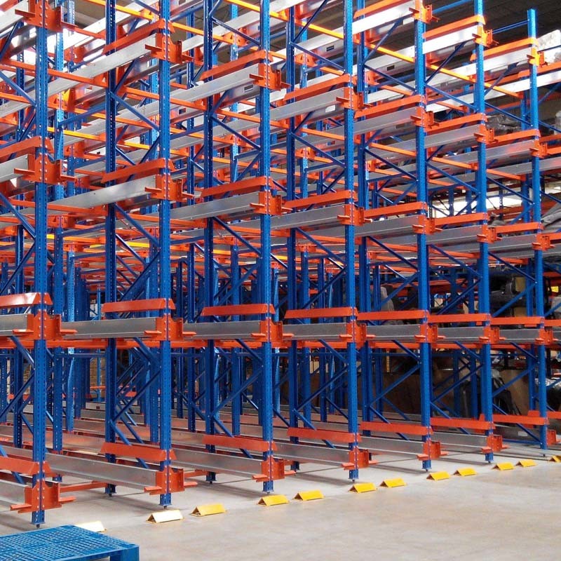 2-7 Levels Drive In Pallet Racking System For Customized Heavy Duty Warehouse Storage