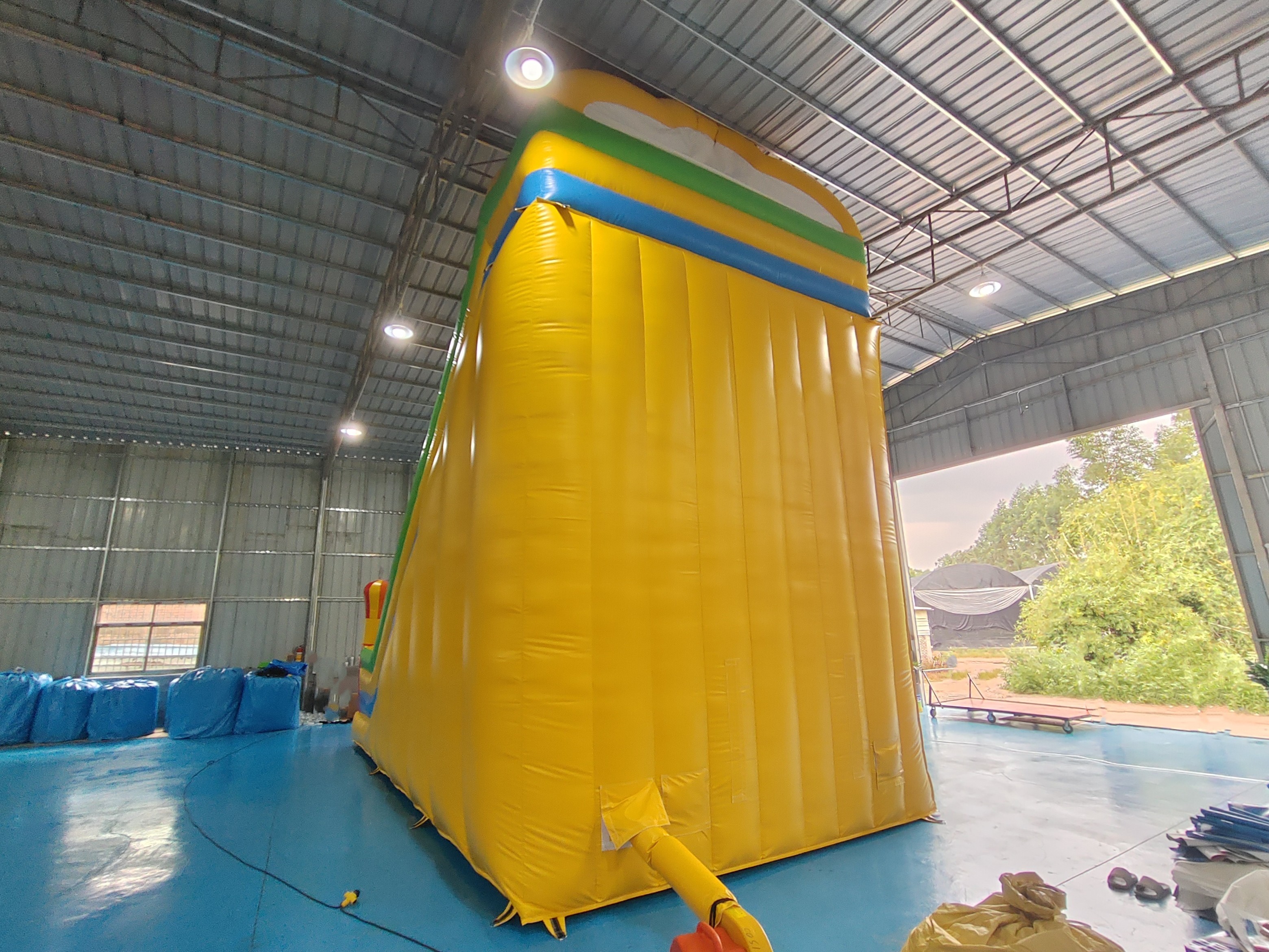 Hot Sale Outdoor Party Inflatable Dry Slide Castle Disney Micky Mouse Cartoon Inflatable Dry Slide For Kids And Adults
