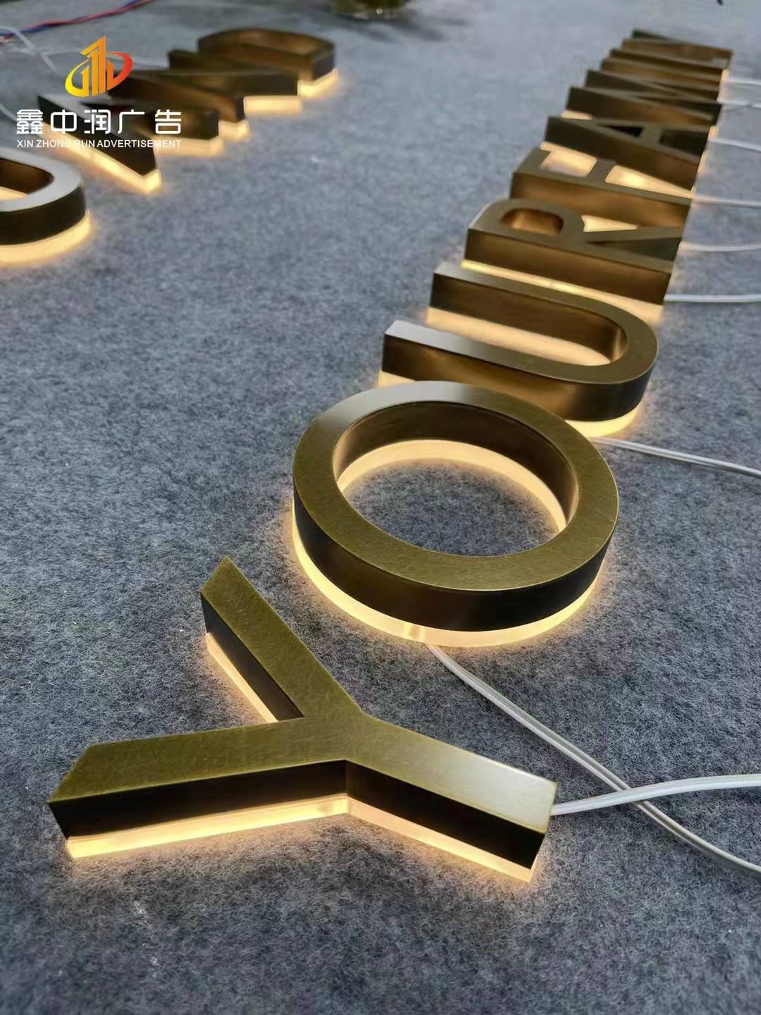 Customized Illuminated outdoor Light Led Letter wall Sign 3d Acrylic Light Up Custom Logo 3d led backlit letter sign