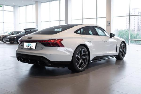 Au-di RS E-tron GT 2024 All-Electric Sports Sedan 4WD 495km Range 510kW Power