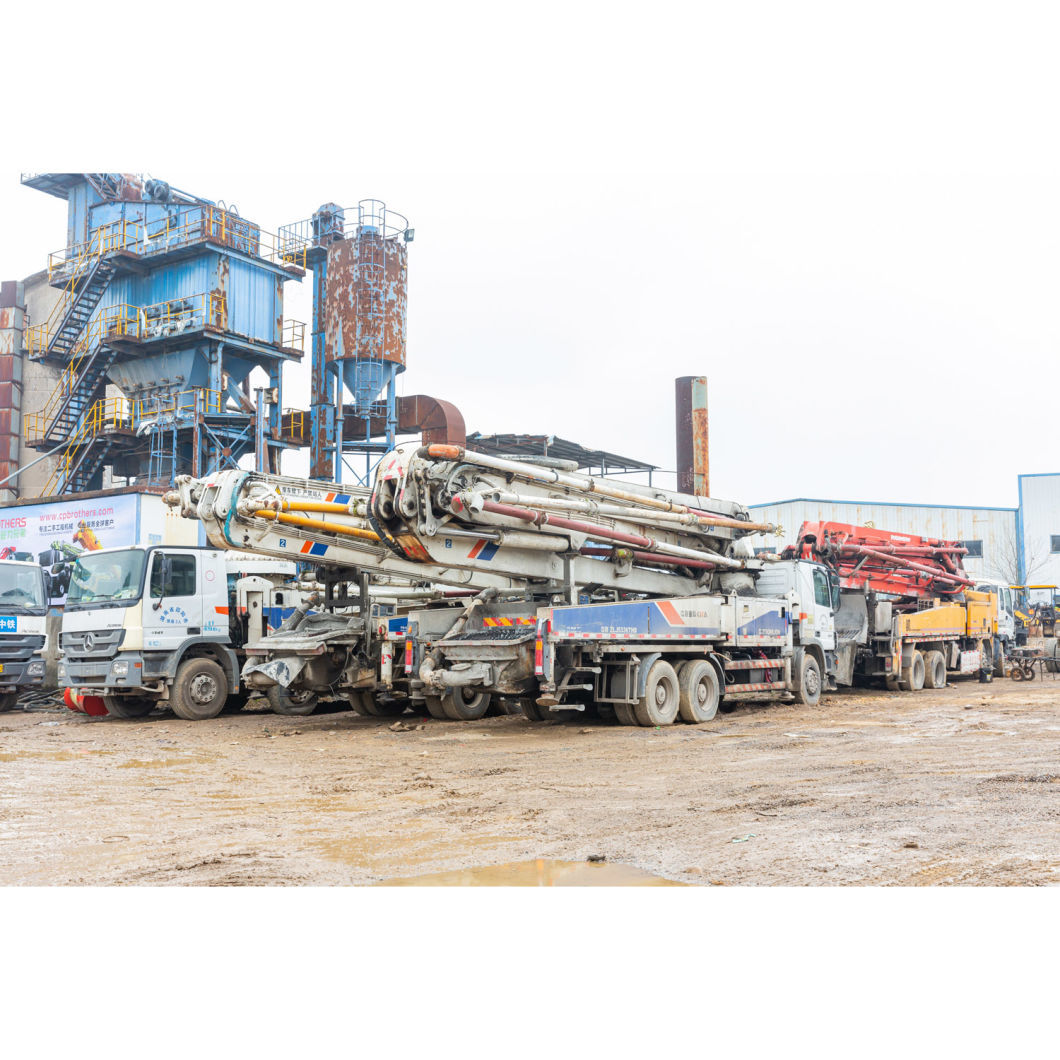 2017 Construction Machine Zoomlion 47m Concrete Pump Truck