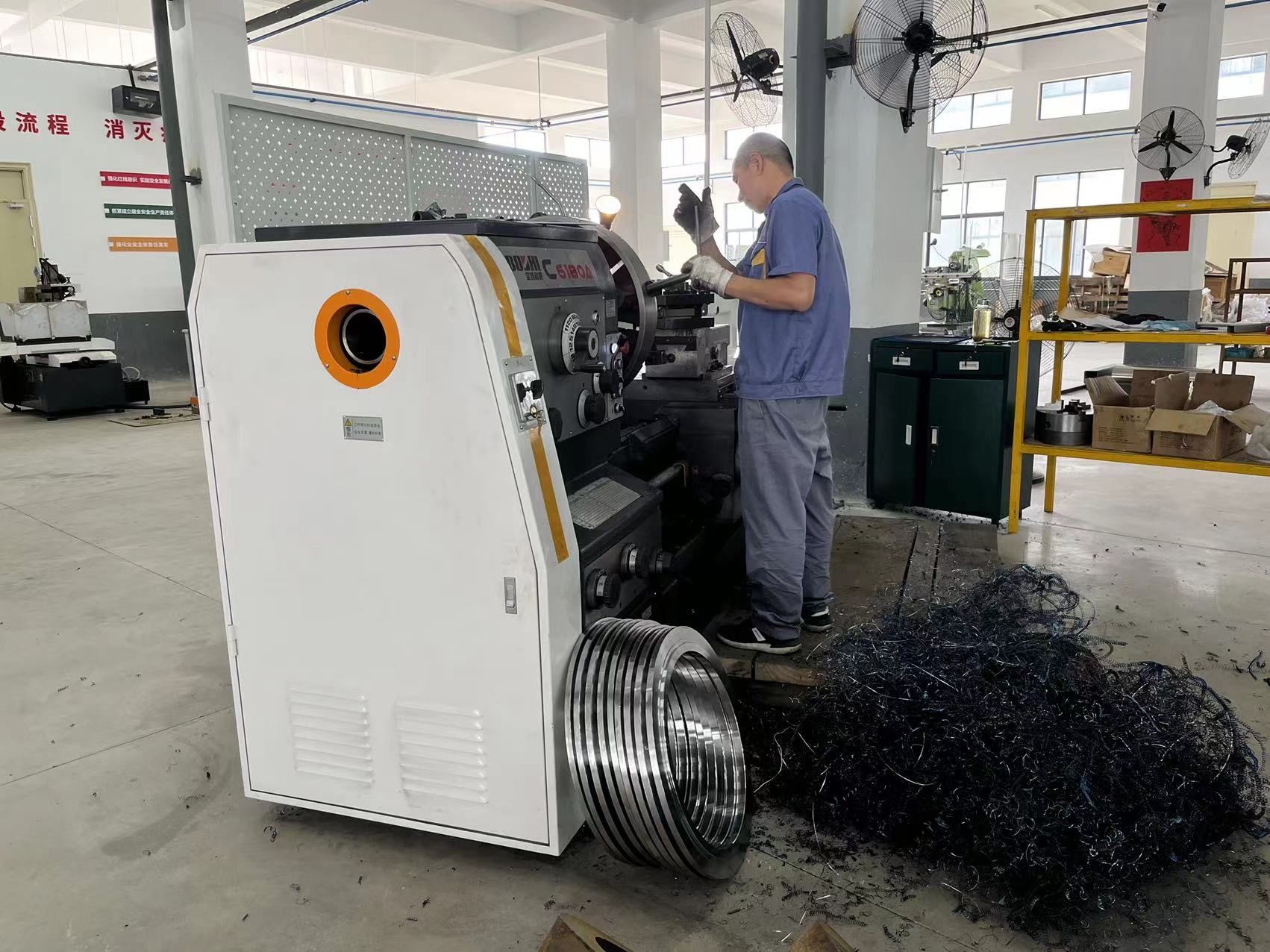Square Hole Pneumatic Rotary Chuck Of Laser Dedicated Pipe Cutter