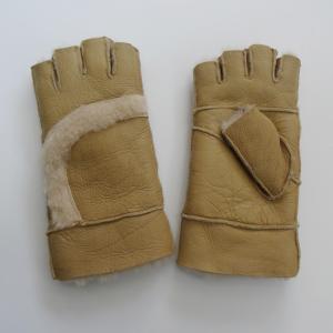 Quality Manufacturer customized double face lamb fur fingerless gloves wholesale