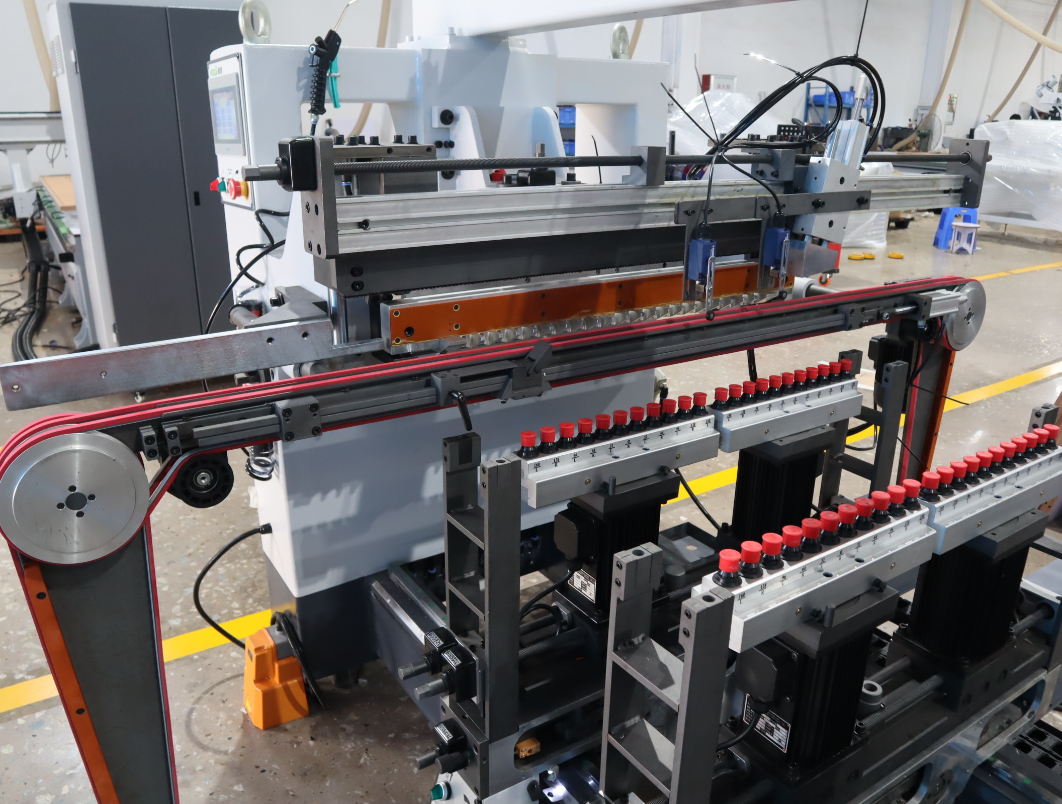 21 23 13 Multi Spindle Line Boring Machine For Cabinets Woodworking Drilling Machine