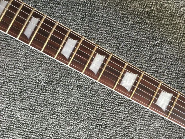 Wholesale lp Custom Shop red color Electric Guitar rosewood Fretboard China Guitar Factory Free Shipping