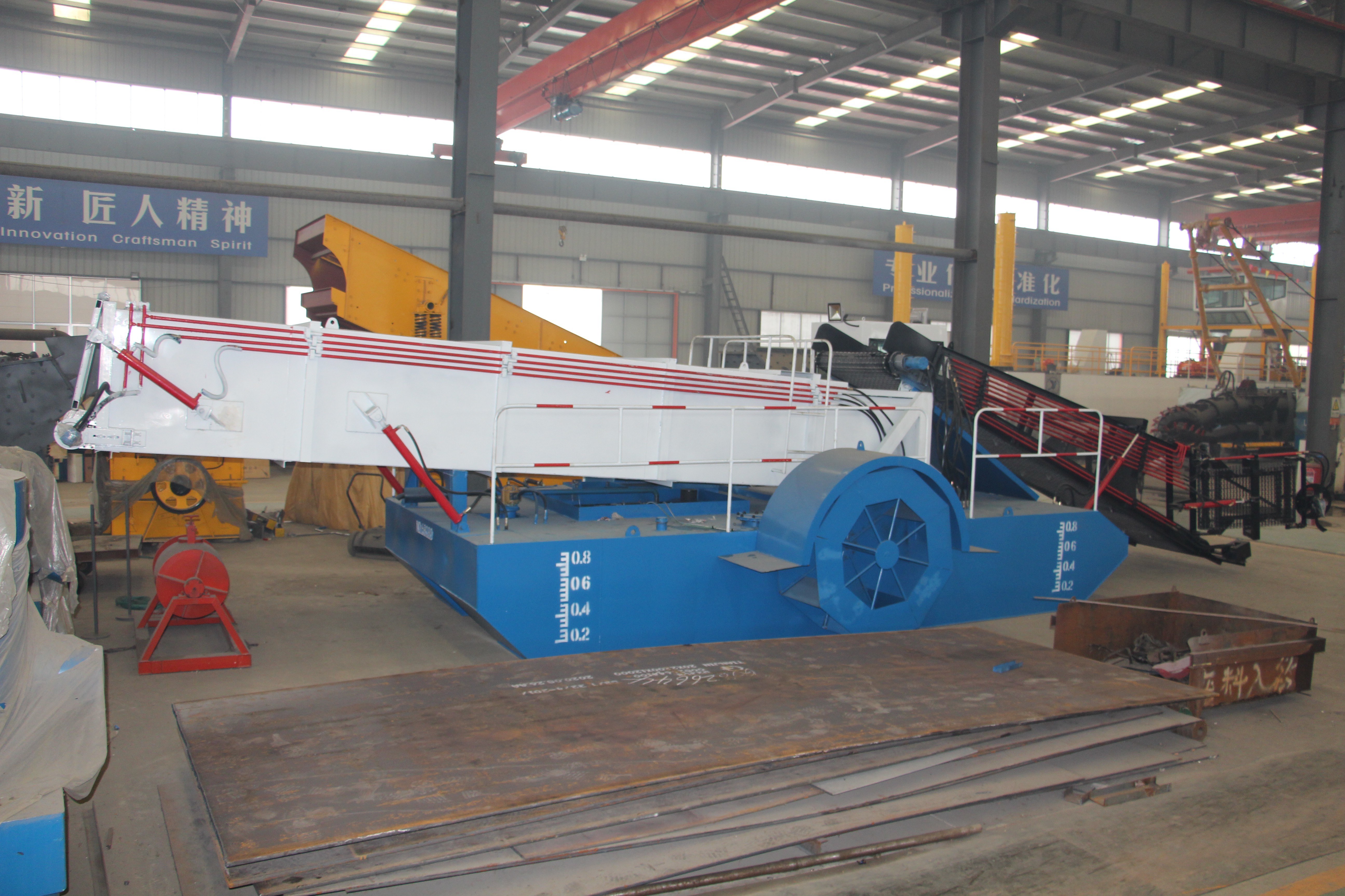 3000M2 Trash Skimmer Machines aquatic weed harvester reed water hyacinth harvesting in river/lake