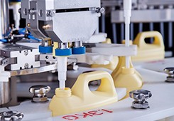 Semi Automatic PET / Plastic Bottle Capping Machine