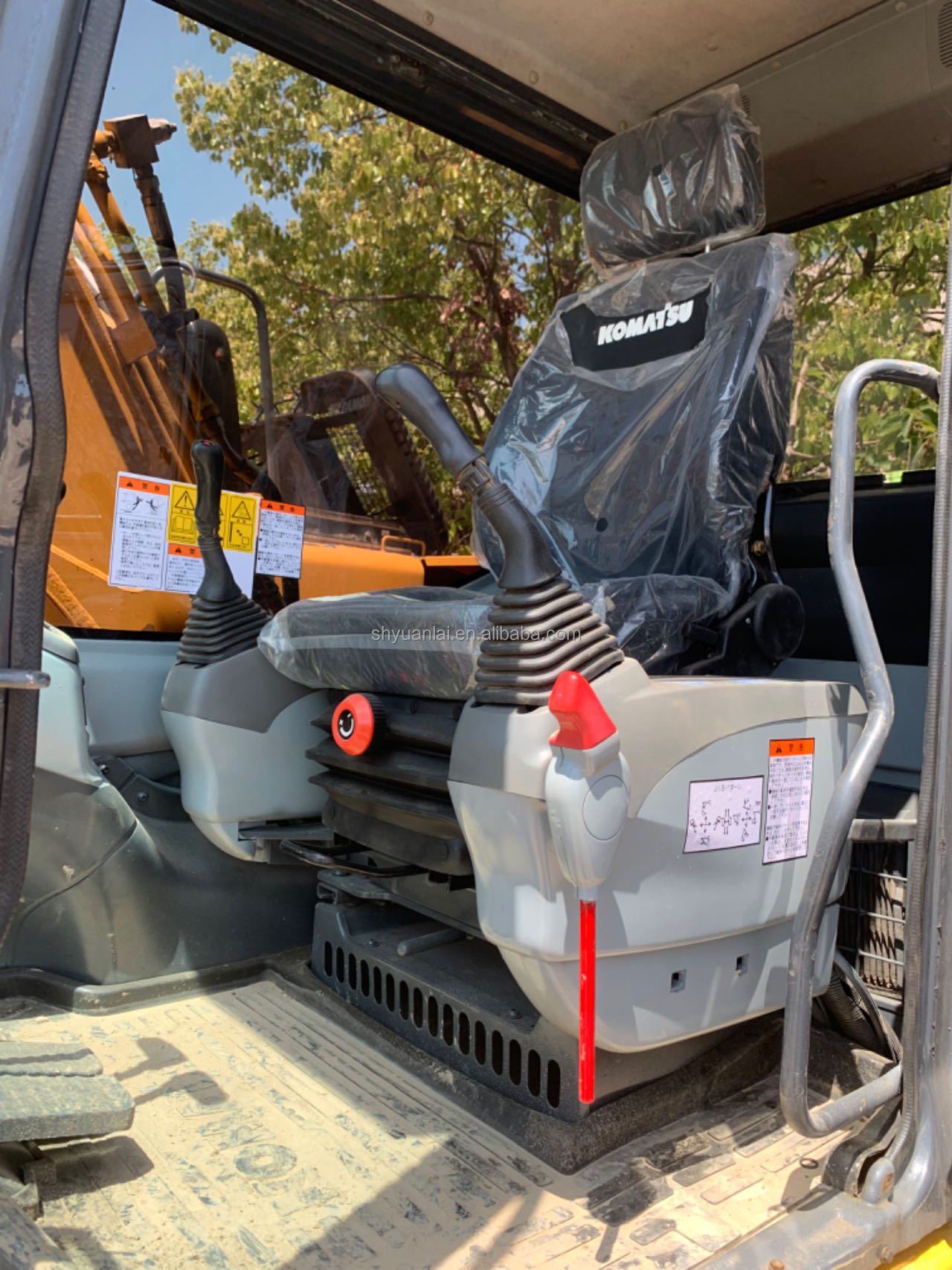 66KW Second Hand Komatsu PC130 Excavator with Fuel-Saving System and Working System