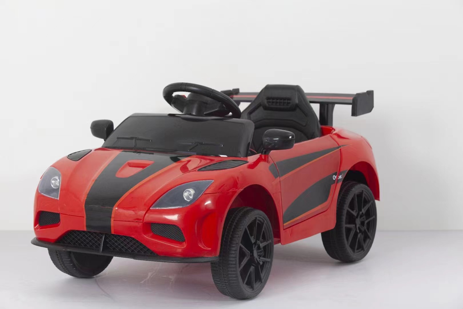 12v Electric Toy Ride On Cars for Kids Remote Control Function and G.W. N.W 11.5KG/8.2KG