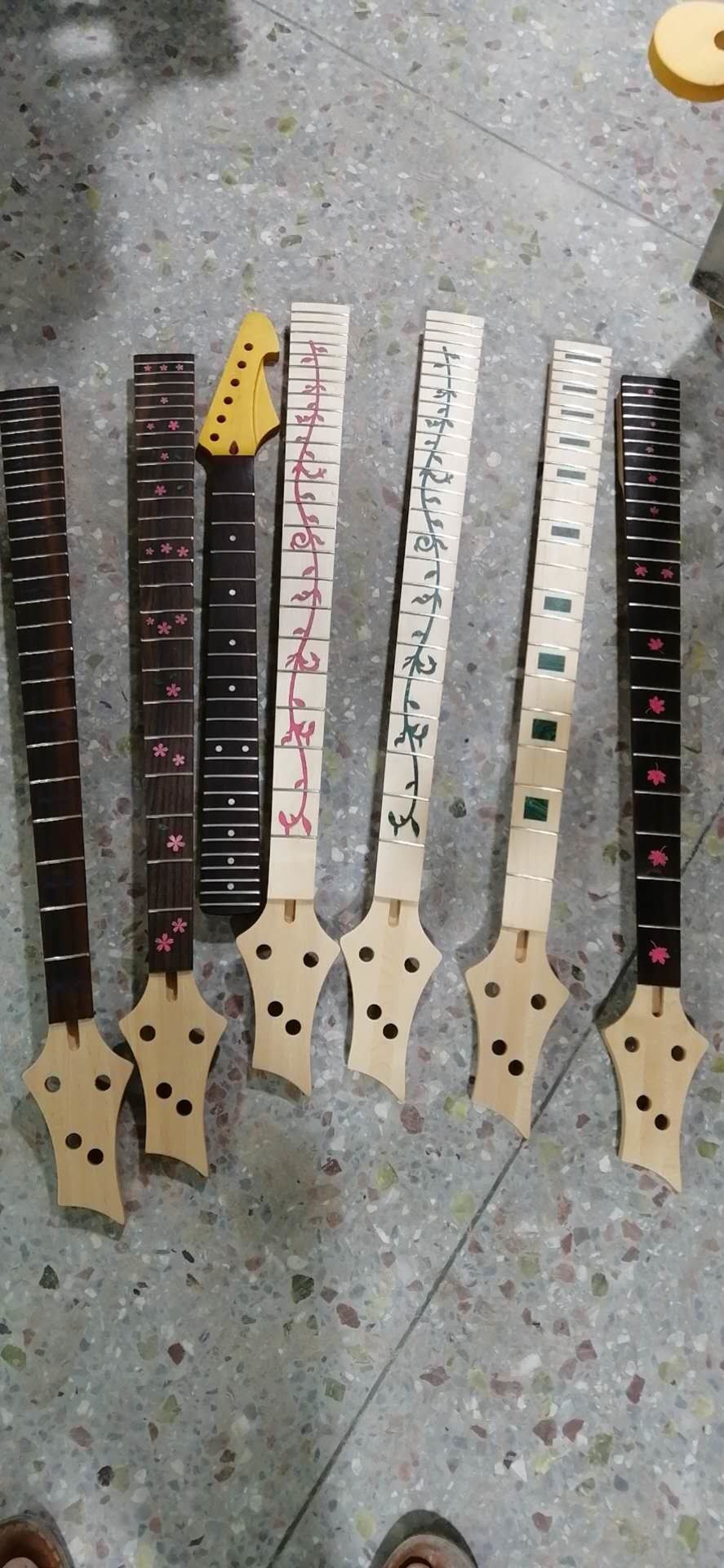 Custom Grand 22 Fret Roasted Maple Electric Guitar Neck for Handmade Tele Guitar Kits Gloss Finished with Bone Nut