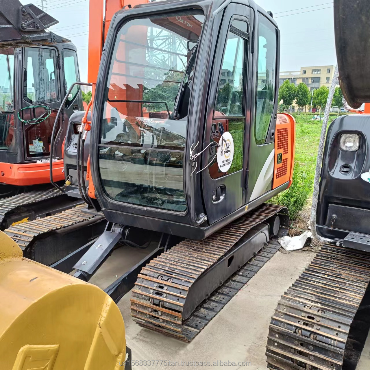 40.5 kW Power Hitachi ZX60 6ton Mini Excavator with Original Hydraulic Valve from Japan