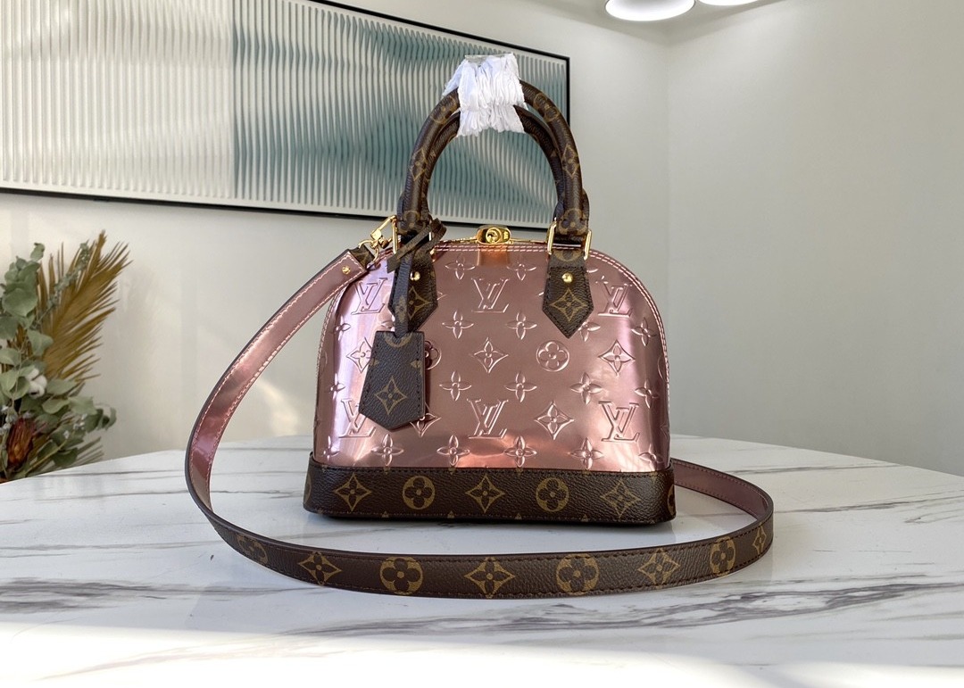 Sliver Shell Vernis Leather Womens Luxury Handbag Zipper Open