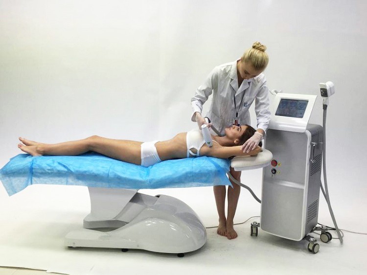 Safety No Pain Mobile Diode Laser Hair Removal Machine For Beauty Salons