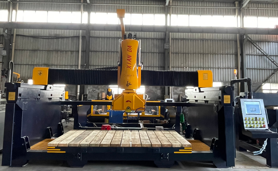 5 Axis Bridge Cutting Machine With Precision Accuracy And Speed For Cutting And Milling Function