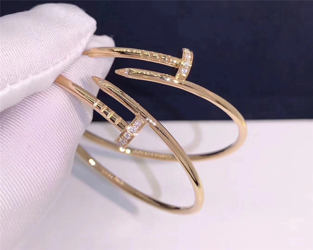 C nail Earrings 18k gold white gold yellow gold rose gold bracelet Jewelry factory in Shenzhen, China