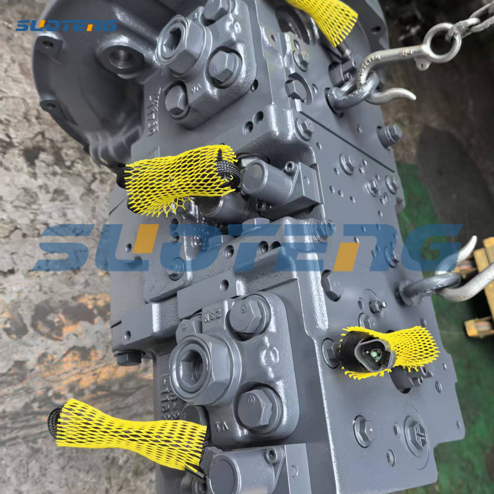 708-2G-00320 Hydraulic Pump For PC210-10 Excavator