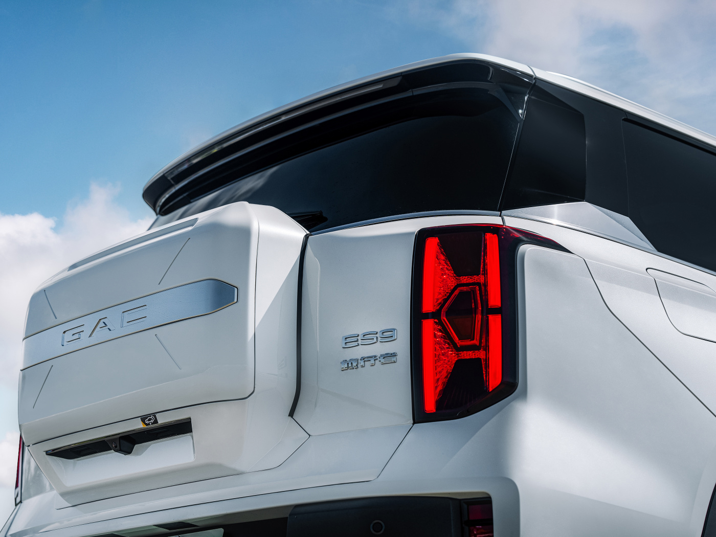 Energy GAC Trumpchi Es9 2023 Phev Electric/EV/Battery/Energy Type Plug-in Hybrid Electrical SUV 2.0t Made in 7-Seat