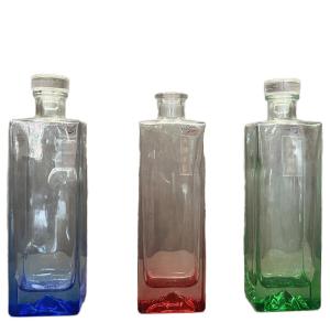 Quality 500ml 700ml Round Shape Glass Whiskey Bottle for Mountain Wine Vodka and Gin Customized wholesale