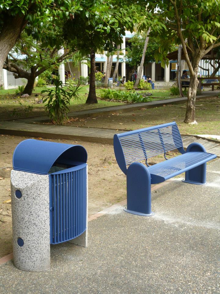 Powder Coated Blue Metal Garden Bench For Outdoor Street Playground Leisure