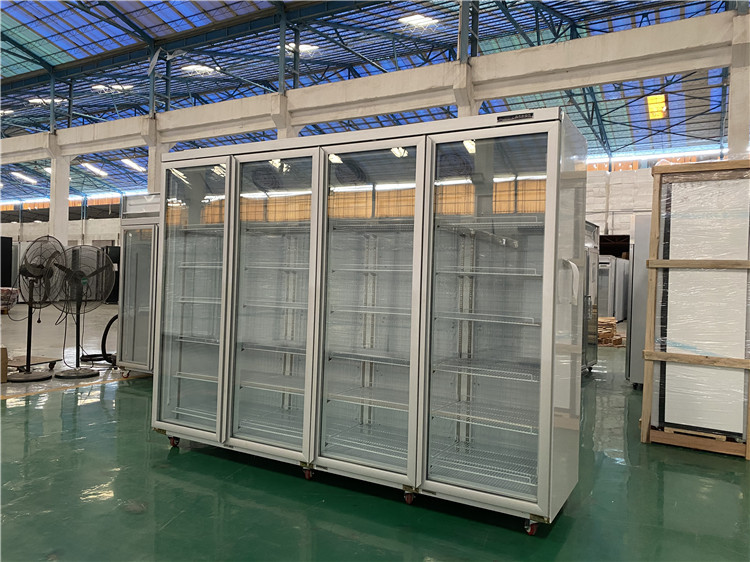Commercial Upright beverage Cooler 3 Glass Doors Cold Drink Display Fridge For Supermarket