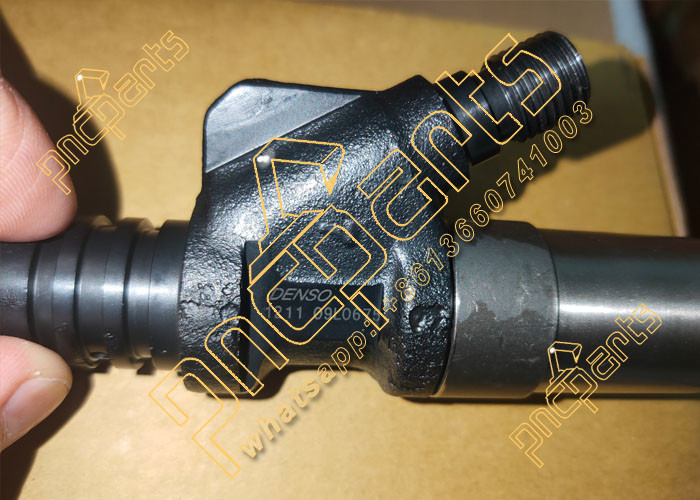 PC400-7 Diesel Fuel Injector Assy 6156-11-3300 6D125 095000-1211