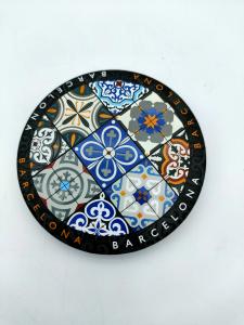 Quality Tinplate Metal Pin Badges , Round Barcelona Bottle Opener Button On 75mm wholesale