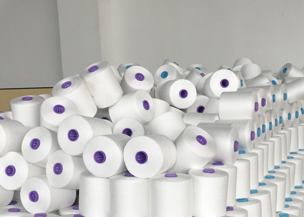 High Tenacity 40/2 Raw White Plastic Cone Spun Cationic Polyester Yarn